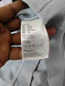 Original H&amp;M Blue Crewneck Sweatshirt
