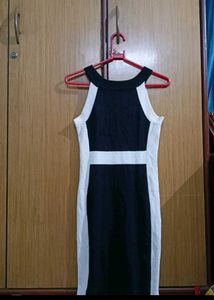 Chic Black &amp; White Dress