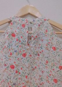 RUFFED TOP