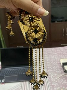 Golden black ear rings