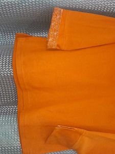 Color Tshirt With Folded Sleeves And Side Slit