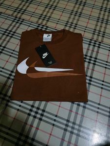 Nike Brown Graphic Tee