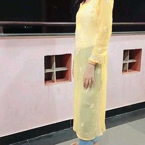 Women Kurta Chiken Kari