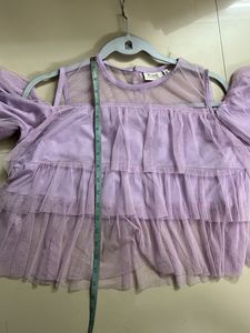Chic Lavender Ruffled Cold-Shoulder Top
