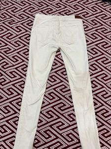 white slim jeans