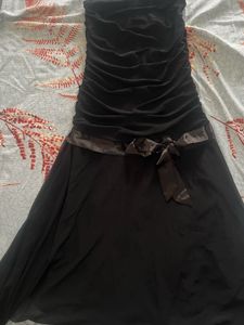 Chic & Sleek Bodycon Frock