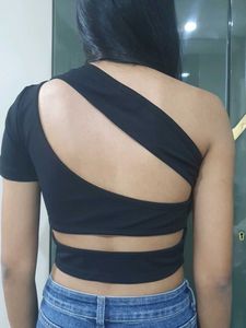 Black One-Shoulder Crop Top