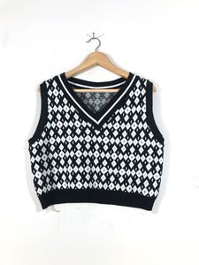 Black&amp;White Knitted Top