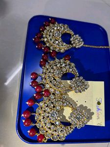 Earing And Mang Tika