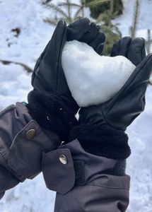Pinterest Leather Gloves with Fur Cuff