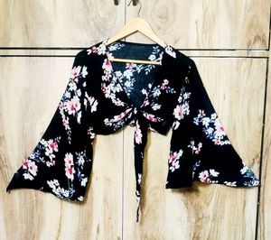 Black Printed Crop Top Size-30