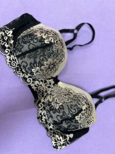 black white Lace Detail Bra