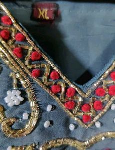 Elegant Embroidered Kurta XXL &amp; XL