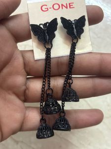 Black Earing