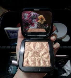 Black Compact