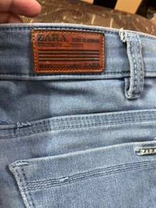 Zara Light Wash Denim Jeans