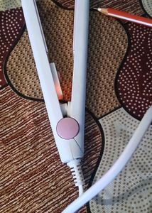 Mini Hair Straightener✨️
