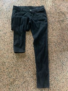Black Jeans