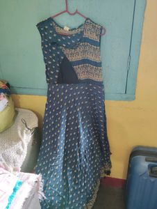 Blue Print Sleeveless Dress