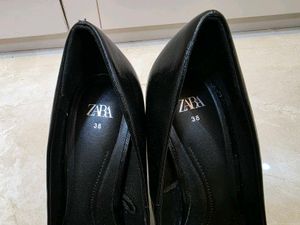 Zara bossy black heels