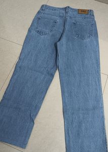 Wide Leg slit cut Jeans