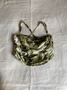 Green Patterned Crop Top🌿