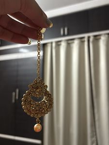 4 Earring Sets, One With Maang Tika