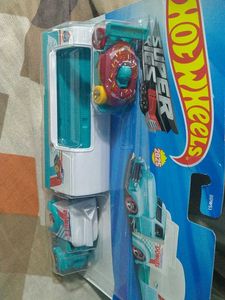 Hot Wheels Sweet Delivery