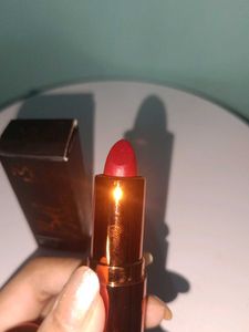 MLA Beaute Foundation