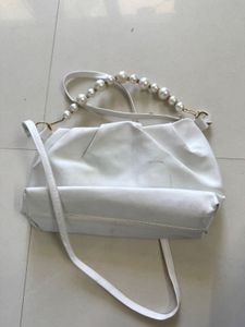 White sling bag with Pearl Handle