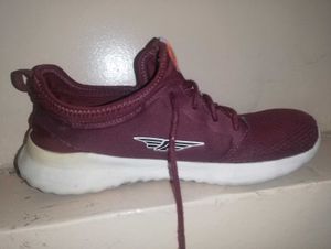 Red tape Sports Shoes