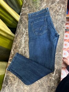 Sai Export & Surplus Clothes
