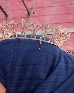Elegant Rose Gold Crown