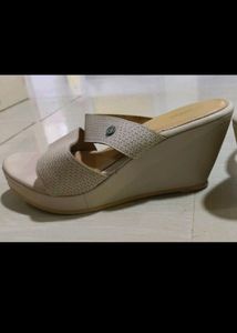 Nude Bata Heels