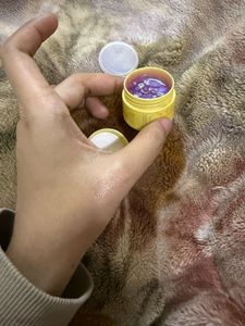 Moody Shimmer lip balm