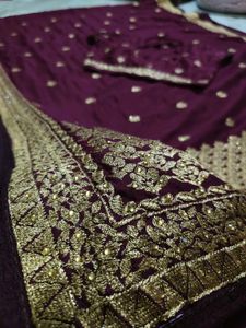 Beutiful Saree With Blouse 🤩
