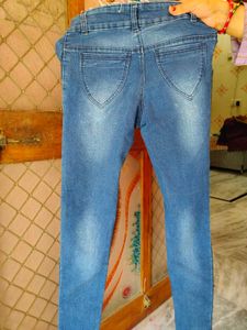 Solid Blue Stretchable Skinny Ripped Jeans