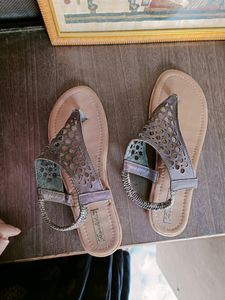 Sandal