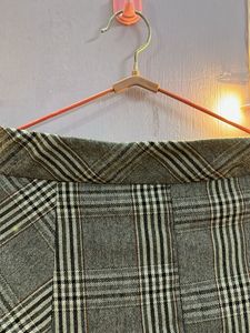 Check pleated Skirt