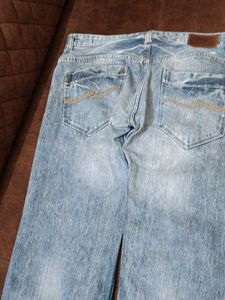 Light Wash Denim Jeans