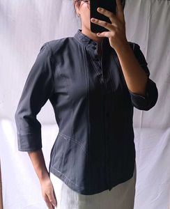 Half Neck Collar Top