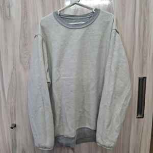 Grey Sweatshirt