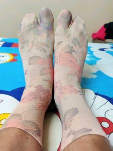 Beautiful Mostly Used!! 🧦🧦