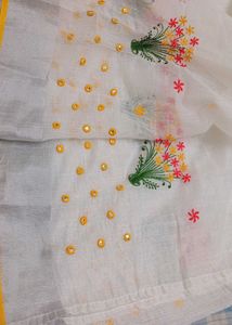 Embroidered Tissue Saree