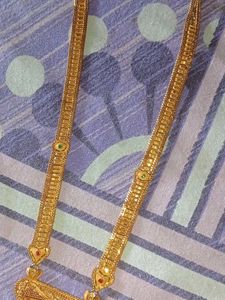 Elegant Gold-toned Necklace