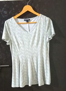 Elegant Patterned Top