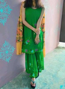 Green Floral Srara Suit