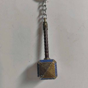 Thor&#39;s Hammer Mjolnir Keychain