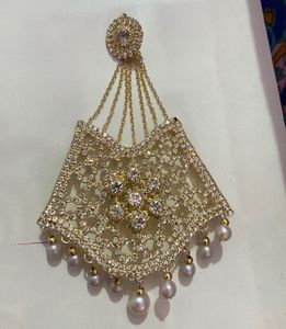 Side maang Teeka