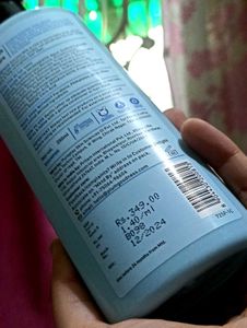 Plum Coconut Milk Shampoo 250+ Nail Polish Remover